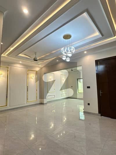 5 Marla hose for sell Faisal hills executive block islamabad image 1